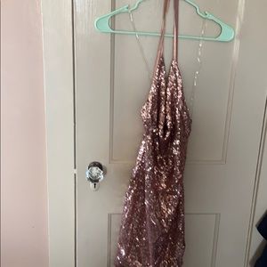 FASHION NOVA DRESS NEVER WORN